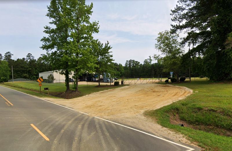 right of way and gravel driveway vegetation control contractor services by VegClear