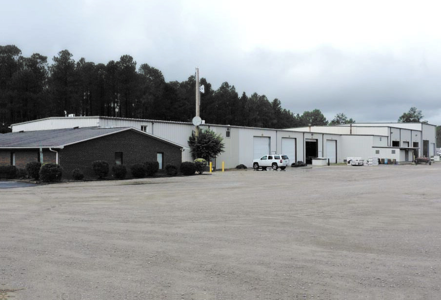 Industrial Vegetation Management Weed Treatment Equipment Used for different property types commercial office retail landscaped beds